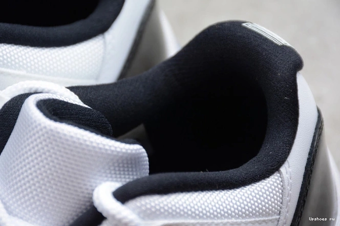 11 Jordan Concord 528895-153 Low Retro  0131